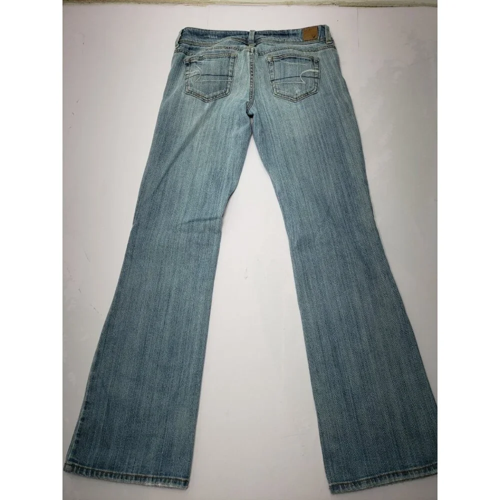American Eagle Womens Medium Wash Blue Stretch Slim Boot Jeans Size 6 Reg